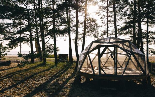 Wind Hunters Station Camping