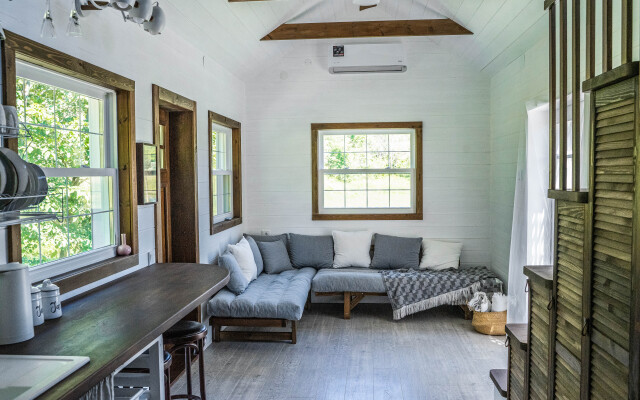 Riverbir Guest House