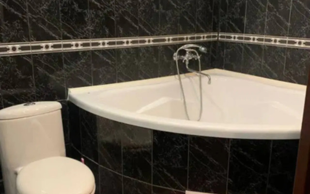 Квартира Двухэтажная с Сауной для Большой Компании