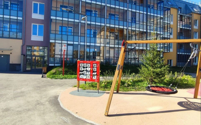 S Konditsionerom U Aeroporta I Ekspoforuma Flat