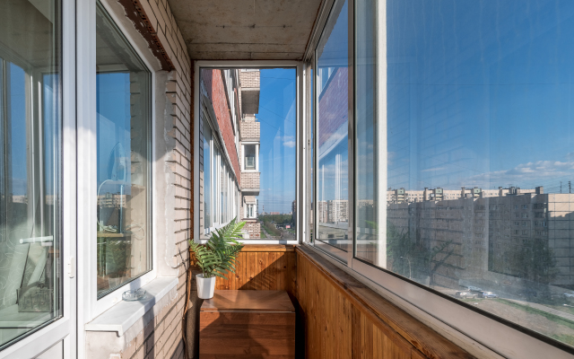 1ka Nevabed U Metro Flat