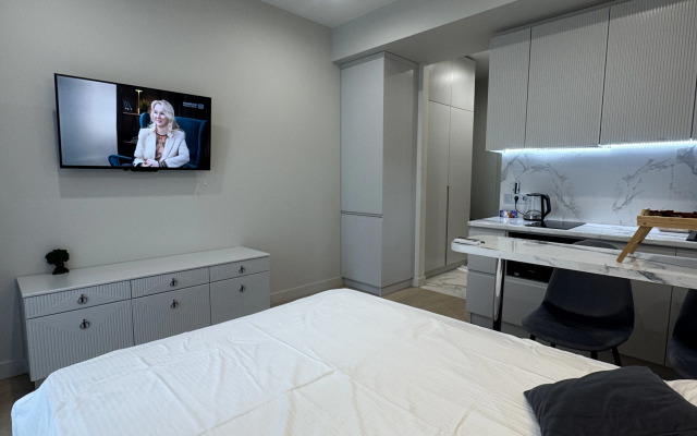 S Pryamym Vidom na More Apartments