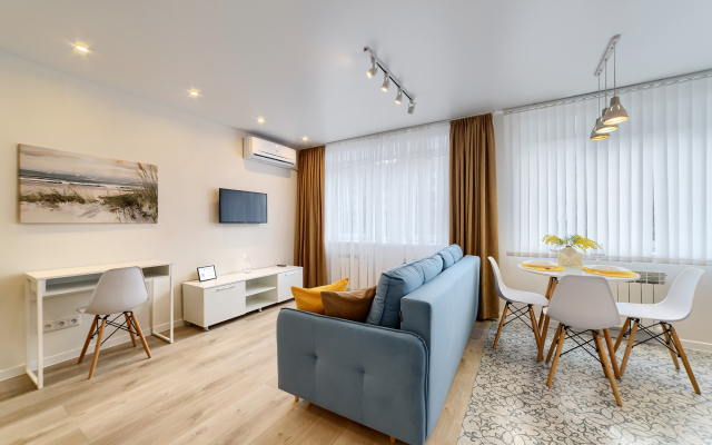 Na Nevskoy Ulitse Dom 10 Apartments