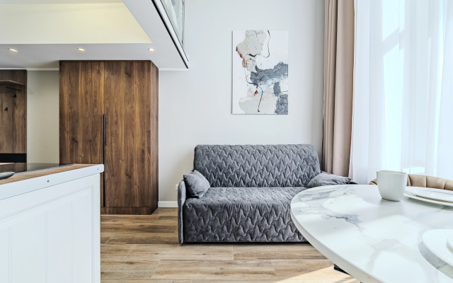 Novaya uyutnaya studiya na Prilukskoy Apartments
