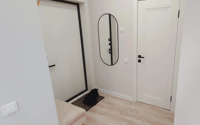 Uyutnaya Dizaynerskaya Studiya Flat