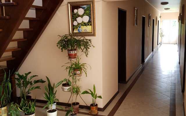 Turistichesko-Palomnicheskiy Tsentr Elisaveta Hotel