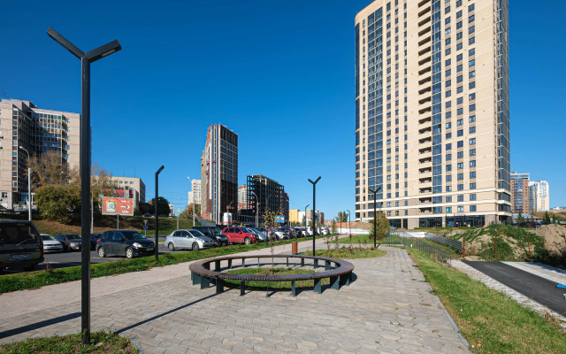 Квартира Новая студия в 5 минутах от ТРЦ Аура