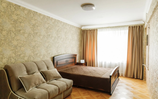 3-Kh Komnatnaya V Tsentre Adlera Flat