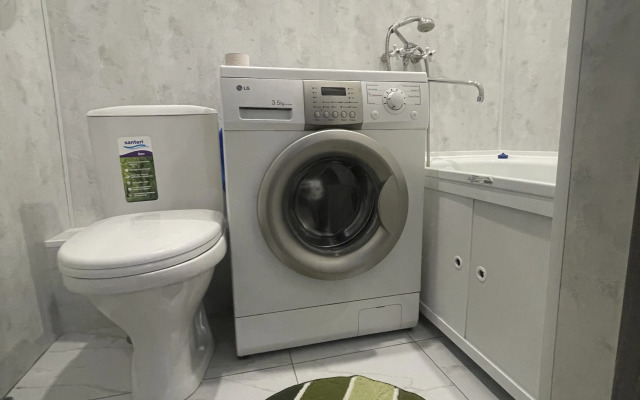 Квартира на набережной