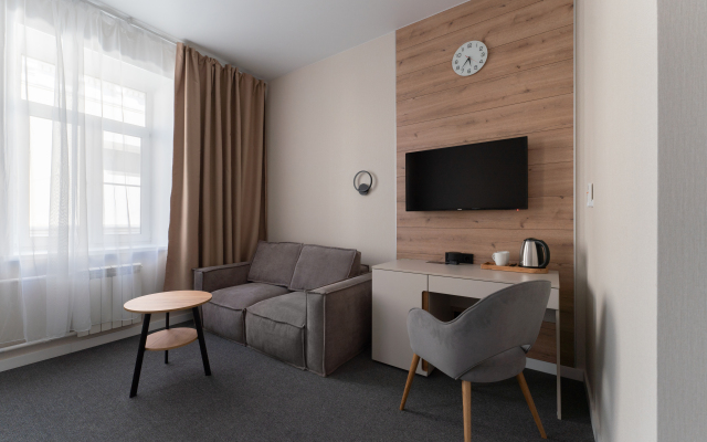 Ayti Hotel