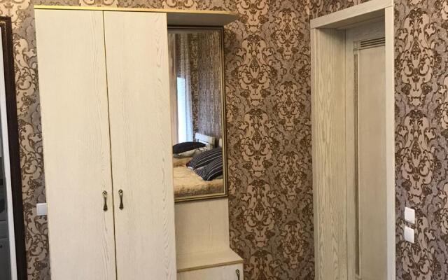 Chekhova 95 Guest House