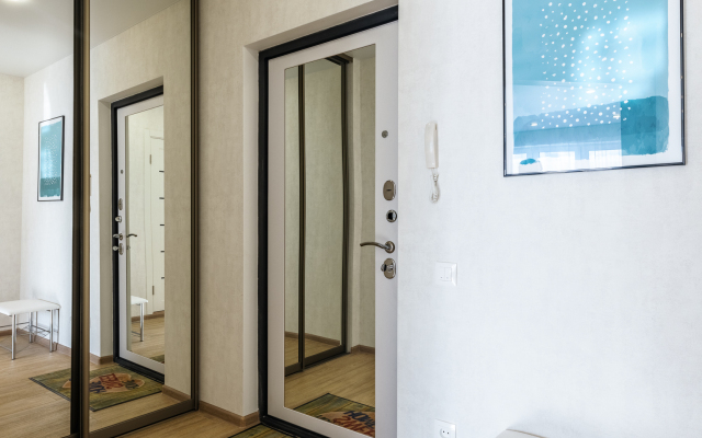 Na Frunze 15 Flat