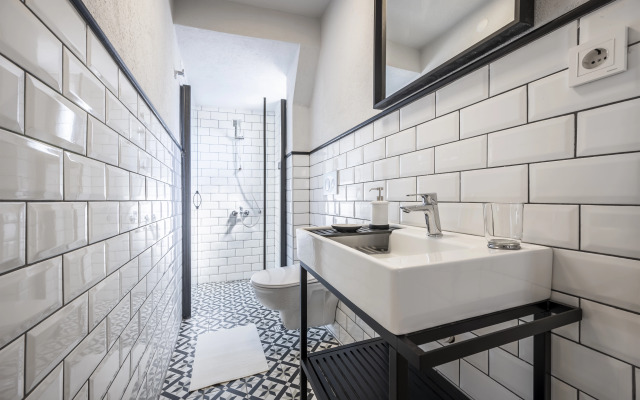 PeraNox Suites 4 Apartments