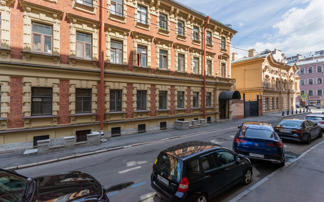 Апартаменты 2 на улице Колпинская 2