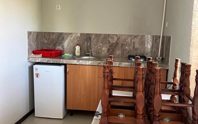 Do Vstrechi Guest House
