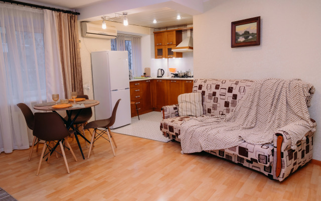 Апартаменты напротив Серебряного города