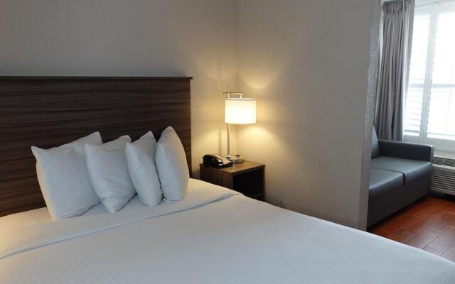 Мини Отель Melbourne All Suites