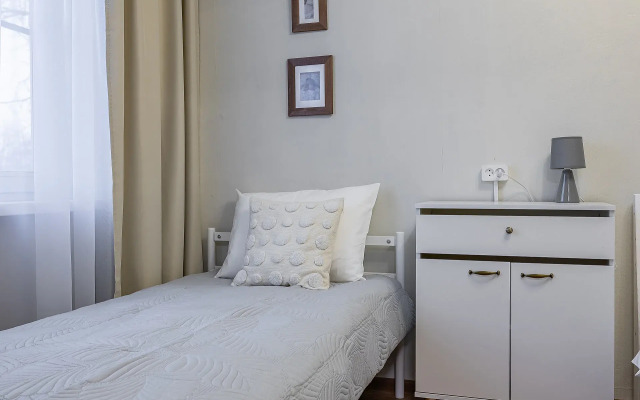 Квартира Онегин на Заломова 15