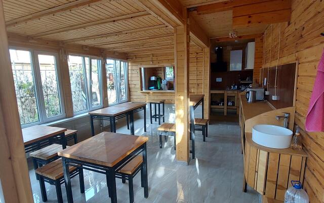 U Berega Morya Guest House