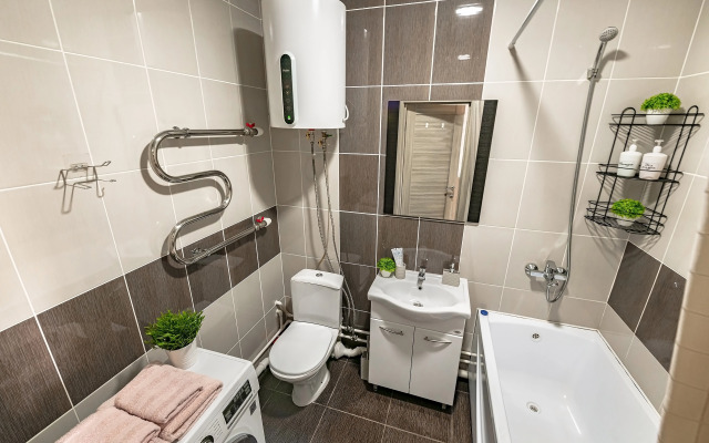 Апартаменты TopHouse на Можжевеловой 18, 133