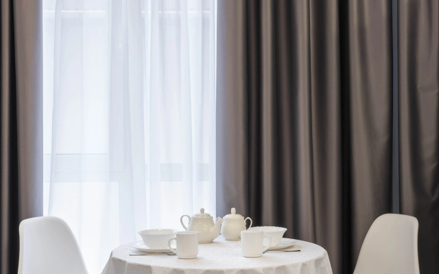 Potryasayushchaya studiya dlya 4kh chelovek v 5 minutakh ot morya Flat