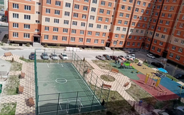 Na Prospekte M. Omarova 18 Flat