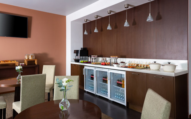 Отель DoubleTree by Hilton Novosibirsk