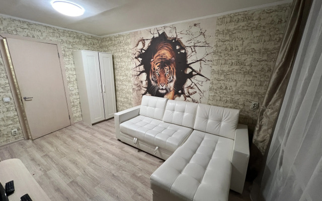 2-Komnatnye Cherez Dorogu ot Avtovokzala! Apartment