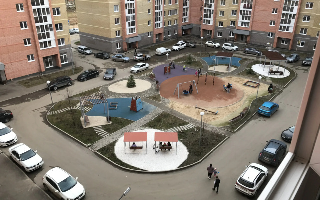 Kvartira Studia v novom dome, 4 spal'nyh mesta