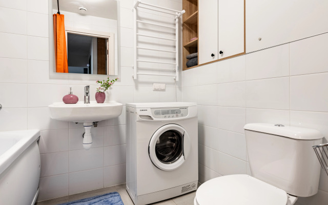 Квартира Гуашь Художника с видом на город