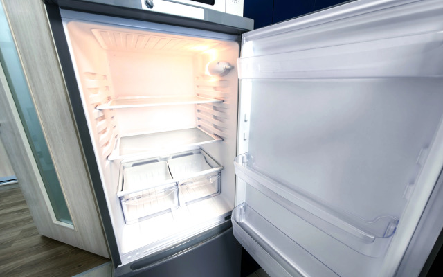 Квартира Вместительная у МРНЦ им. Цыба