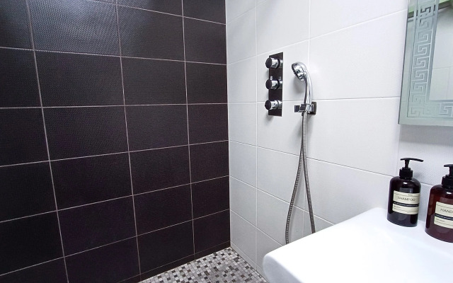 Апартаменты Дизайнерская Студия в Центре Нижнего