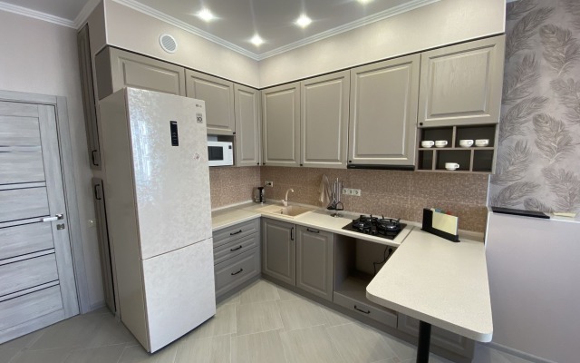 233 Mira 44lit6 Apartments