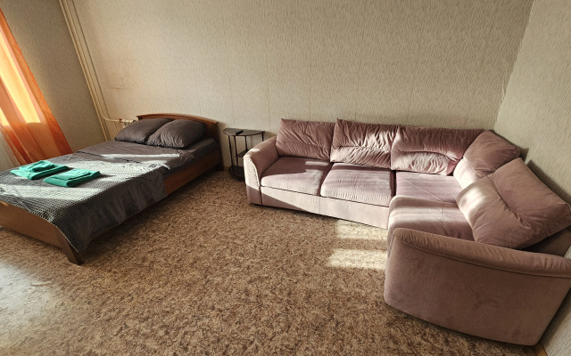 V Yaroslavle Flat