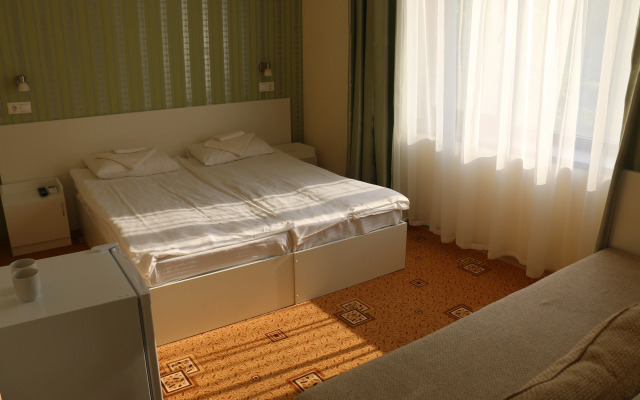 Парк-Отель Рио