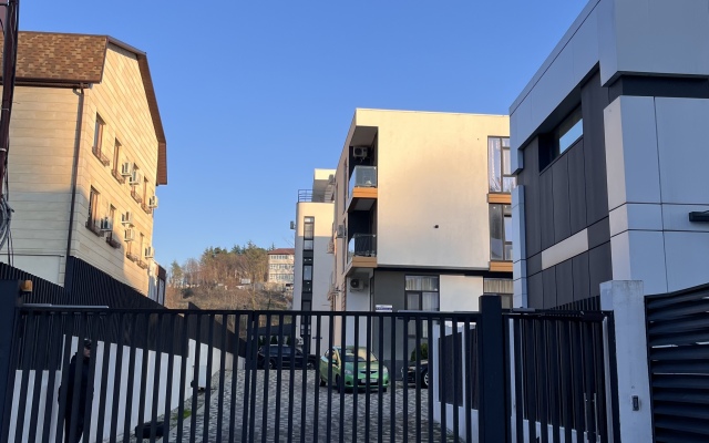 Daymond v Sochi Apartments 1
