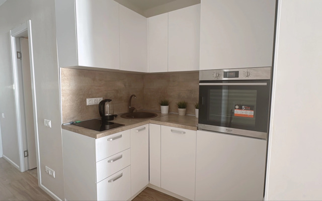 Morskaya Simfonya-2 s panoramoj na more, bassejnom na territorii ZhK  Apartament
