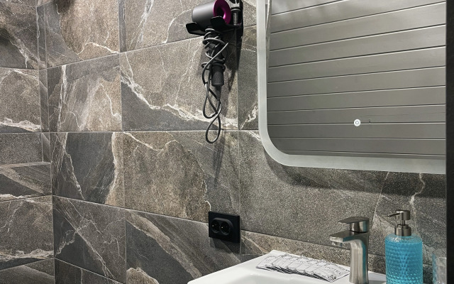 Частный дом Отражение гор