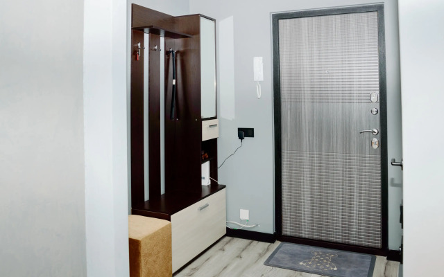 Odnushka V Tsentre S Vidom Na Khram Flat