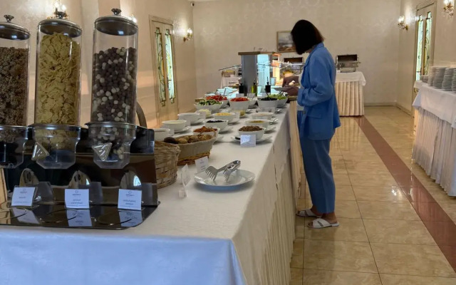 Интурист Конгресс-отель