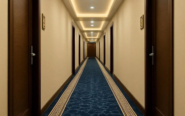Отель Vatan