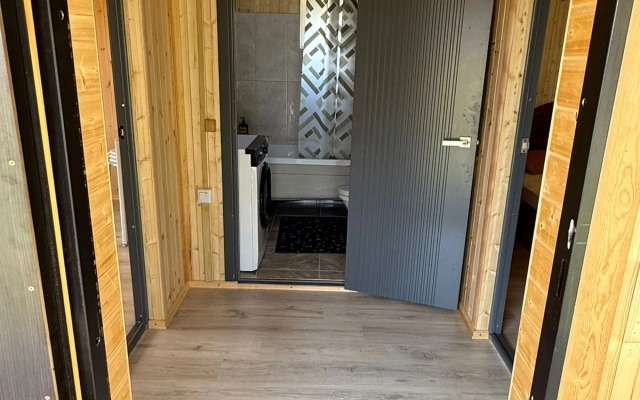 Частный дом рядом с воротами Имама Шамиля