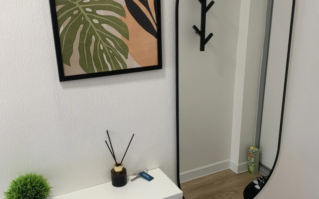 Stilnaya Studiya V Novykh Vatutinkakh Flat