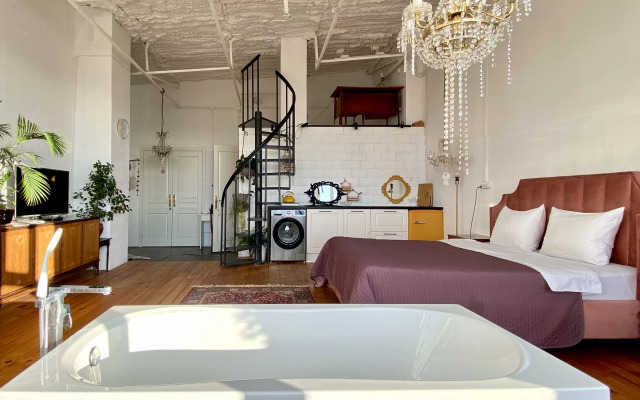 Апартаменты ApartMari Уникальный Люкс с видом на город