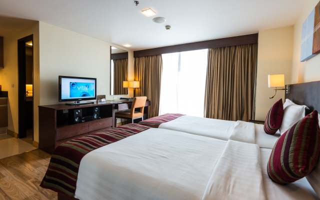 Lohas Residences Sukhumvit Hotel