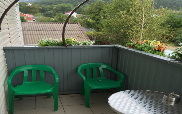 Garmoniya Guest House