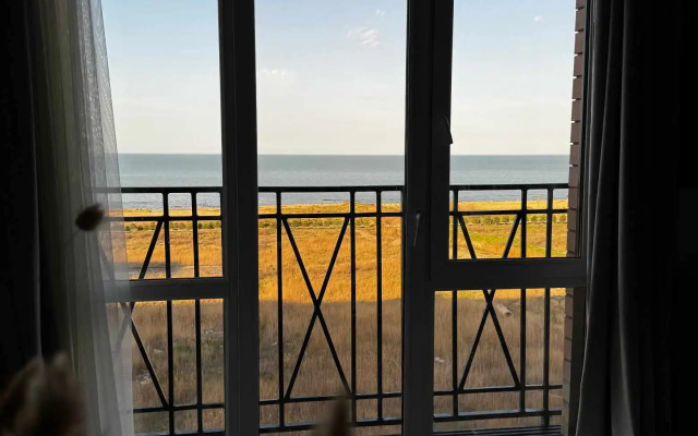 Квартира Трехкомнатная уютная с потрясающим видом на море