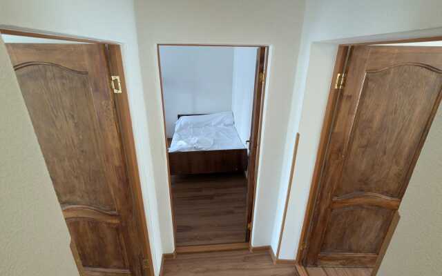 Dlya Semyi Flat