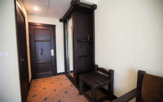 Rubel Hotel