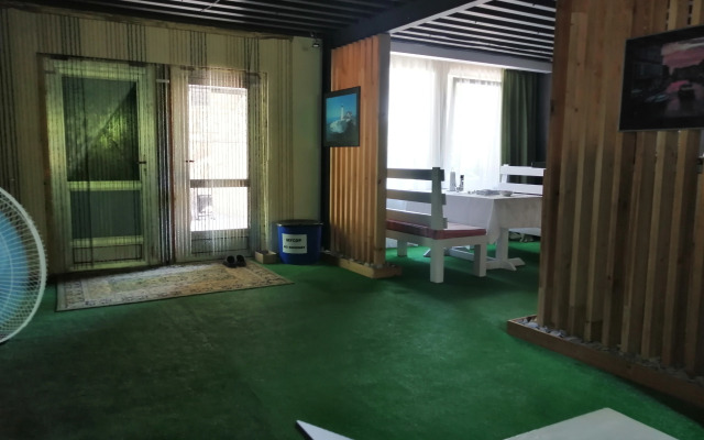 Sola Guest house